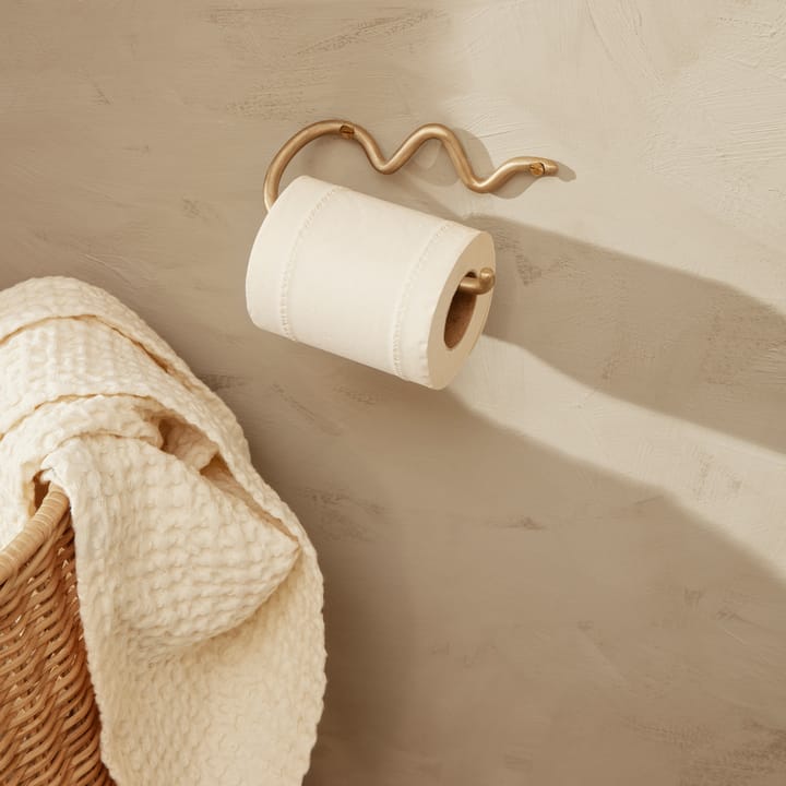 Curvature toilet paper holder - brass - ferm LIVING