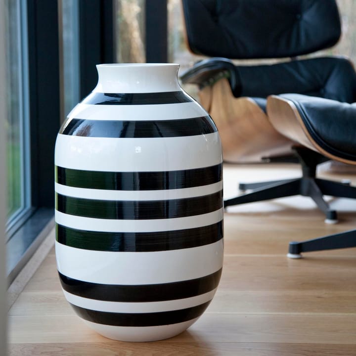 Omaggio vase 50 cm - black - Kähler