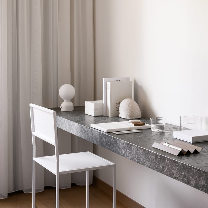 Pluggie table lamp - White, opal glass - Ateljé Lyktan