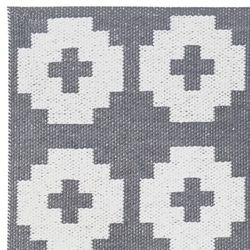 Flower rug stone (grey) - 70x100 cm - Brita Sweden