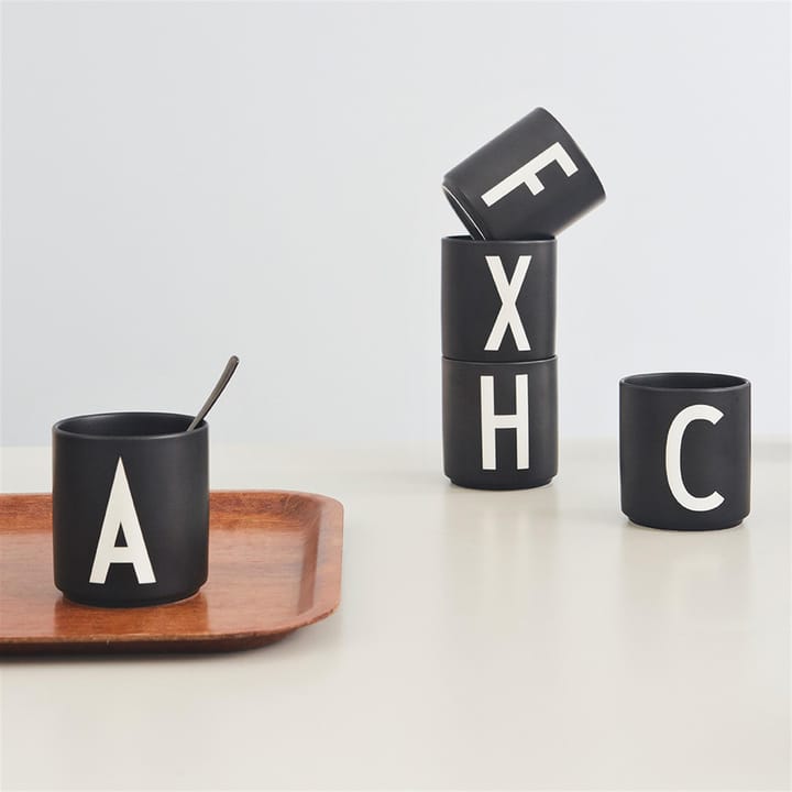 Design Letters cup black - H - Design Letters