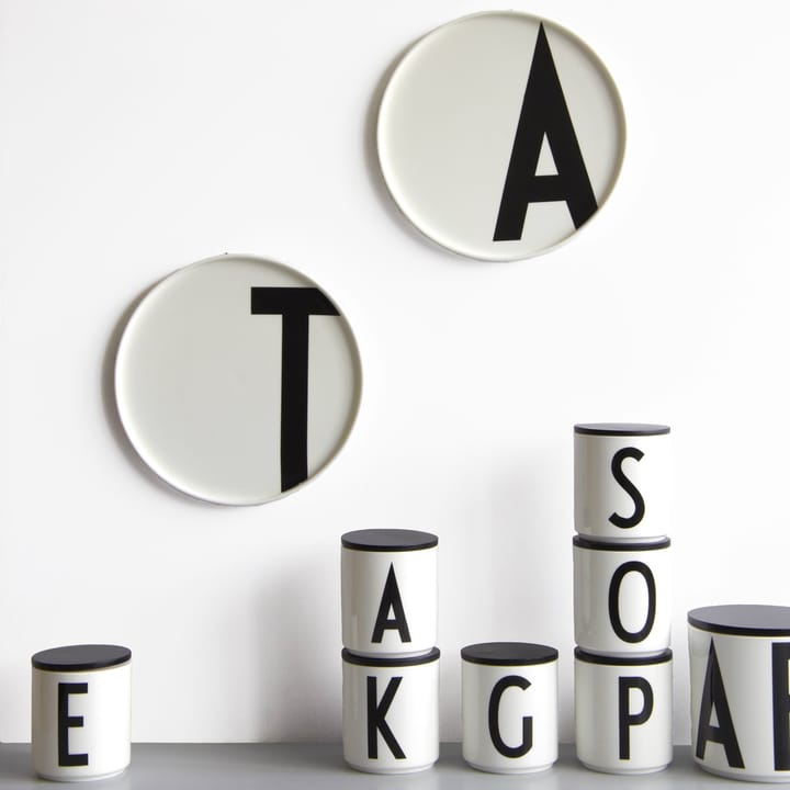 Design Letters plate - I - Design Letters