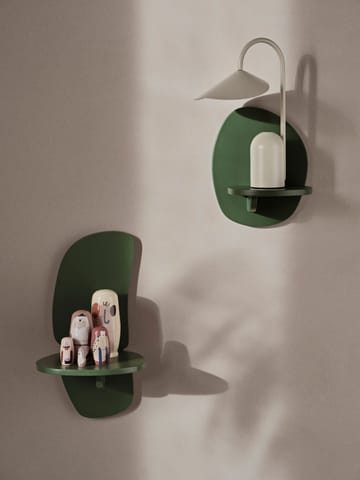 Pilu wall shelf 25 cm - Verdant Green - ferm LIVING