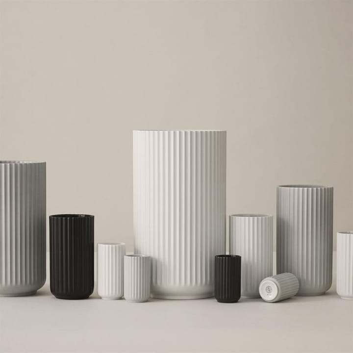 Lyngby vase black matte - 20 cm - Lyngby Porcelæn