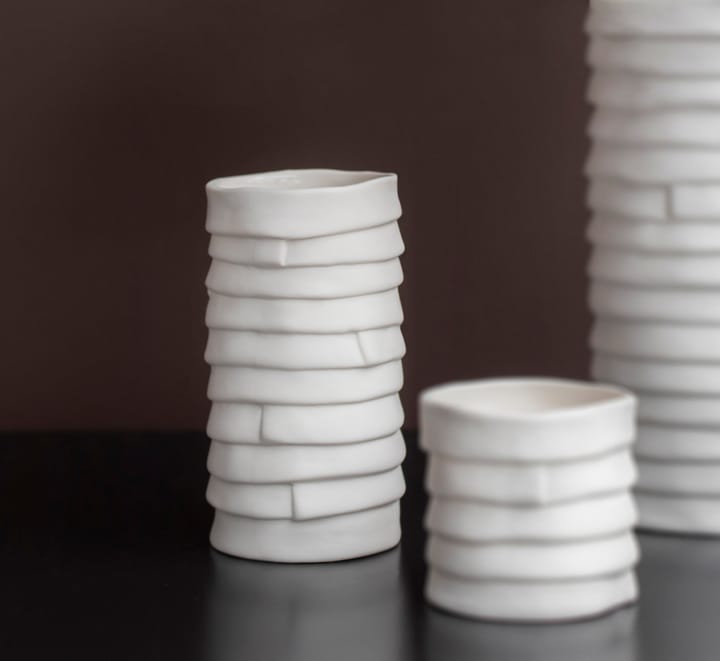 Ribbon vase small 13 cm - Off-white - Mette Ditmer