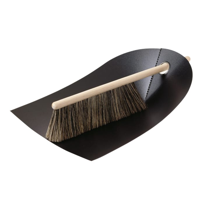 Normann dustpan & broom - black - Normann Copenhagen