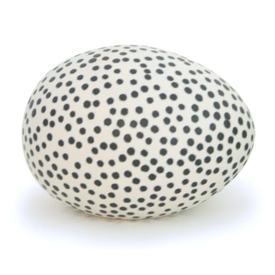 Egg dot - white-black - Paradisverkstaden