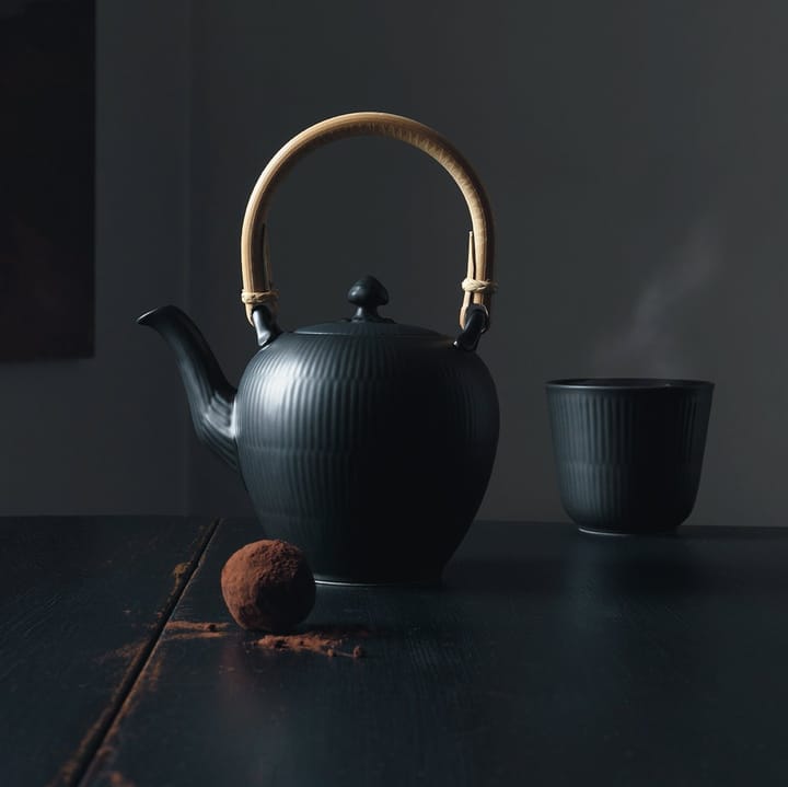 Black Fluted thermo mug - 26 cl - Royal Copenhagen