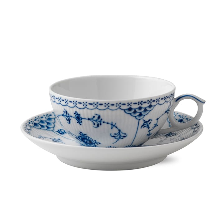 Blue Fluted Half Lace tea cup and saucer - 20 cl - Royal Copenhagen