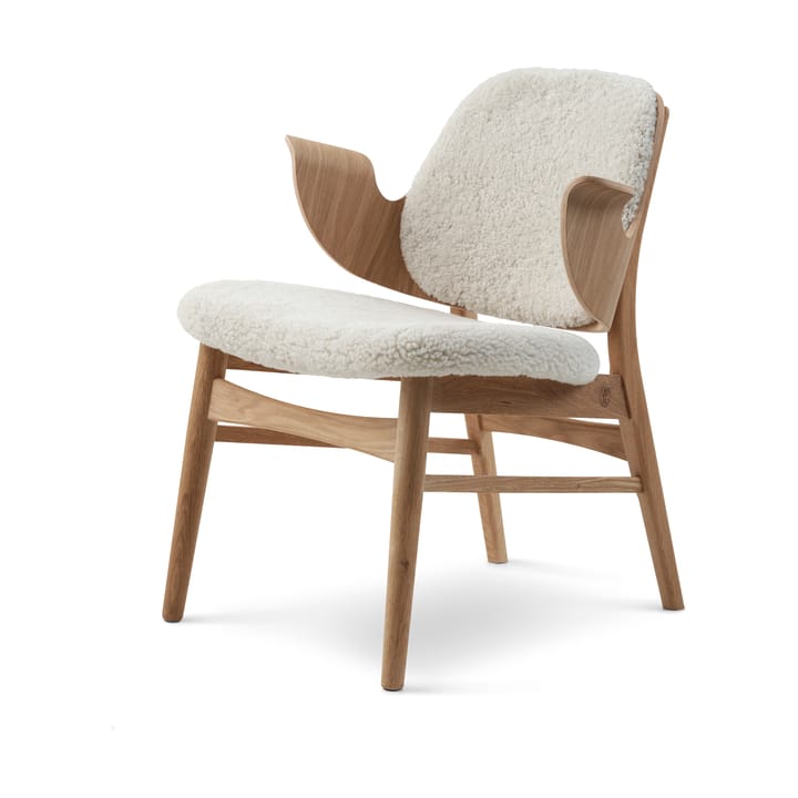 Gesture lounge chair - Sheepskin moonlight, white oiled oak structure - Warm Nordic