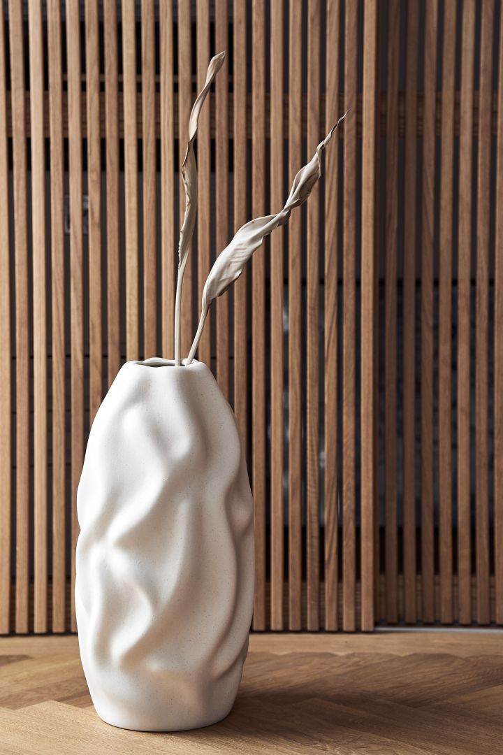 The Drift vase from Cooee Design is perfect fro dried or fresh flowers. 