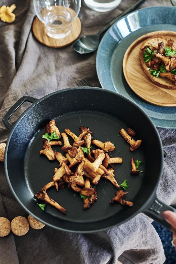 Scandinavian lifestyle things to try this winter - fry mushrooms to put on toast in the Norden frying pan from Fiskars. 